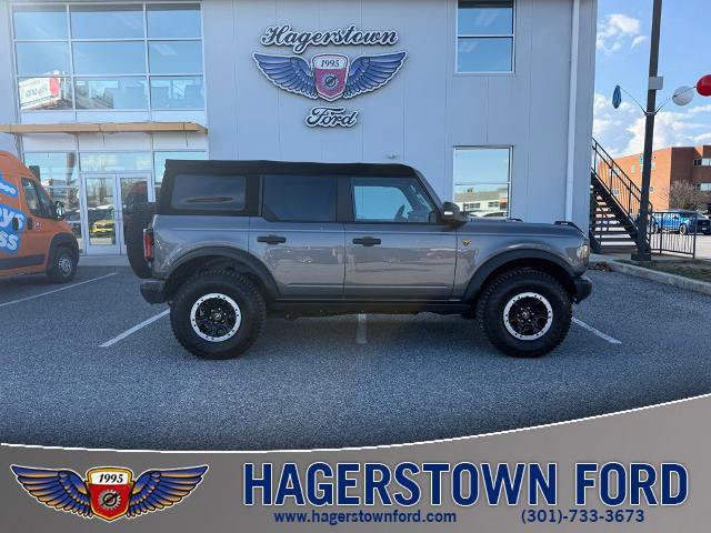 Certified 2022 Ford Bronco Badlands image 7