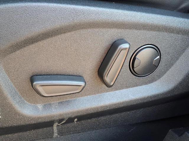 Certified 2024 Ford Edge SEL image 8