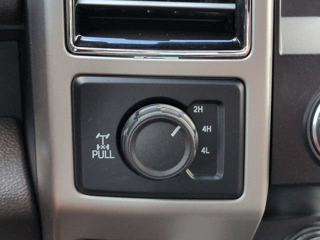 Certified 2021 Ford F350 King Ranch w/ King Ranch Ultimate Package AWD/4WD image 24