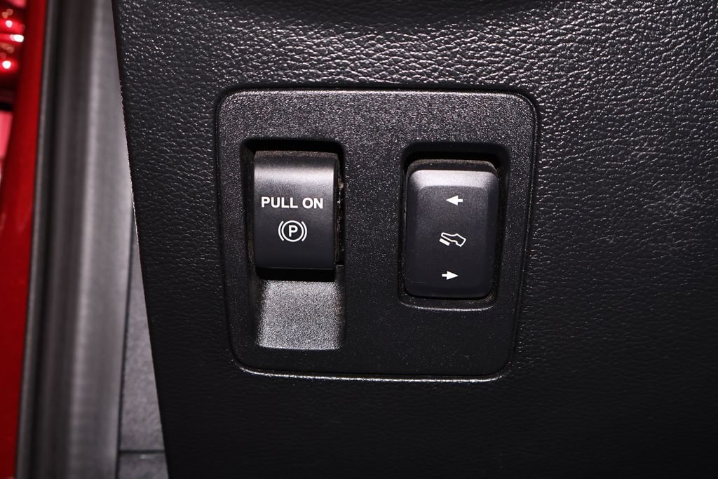 Certified 2020 Ford F150 Lariat AWD/4WD image 26