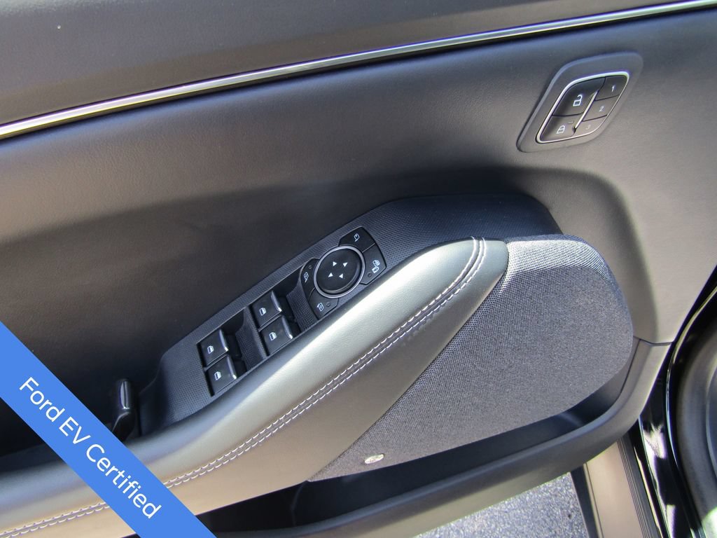 Certified 2025 Ford Mustang Mach-E Premium AWD/4WD image 22