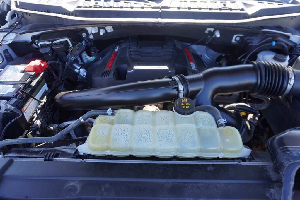 Certified 2020 Ford F150 Raptor w/ Equipment Group 802A Luxury image 29