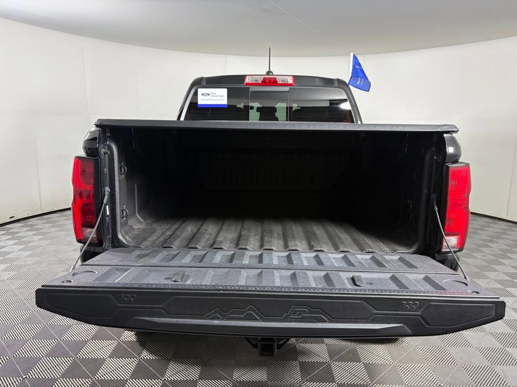 Used 2024 Chevrolet Colorado ZR2 w/ Technology Package image 32