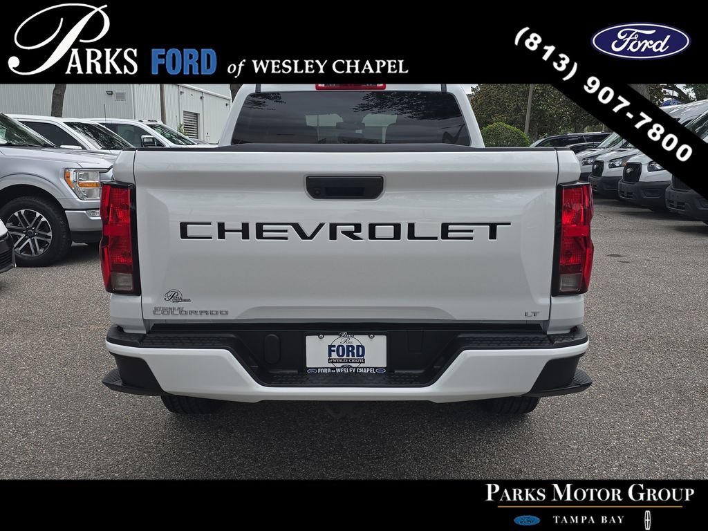 Used 2024 Chevrolet Colorado LT RWD image 5