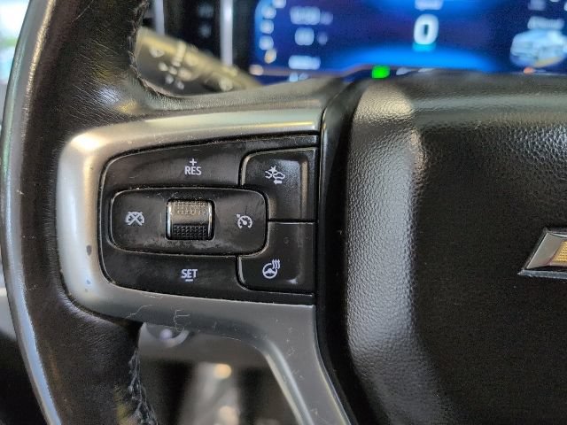 Used 2022 Chevrolet Silverado 1500 LT AWD/4WD image 18
