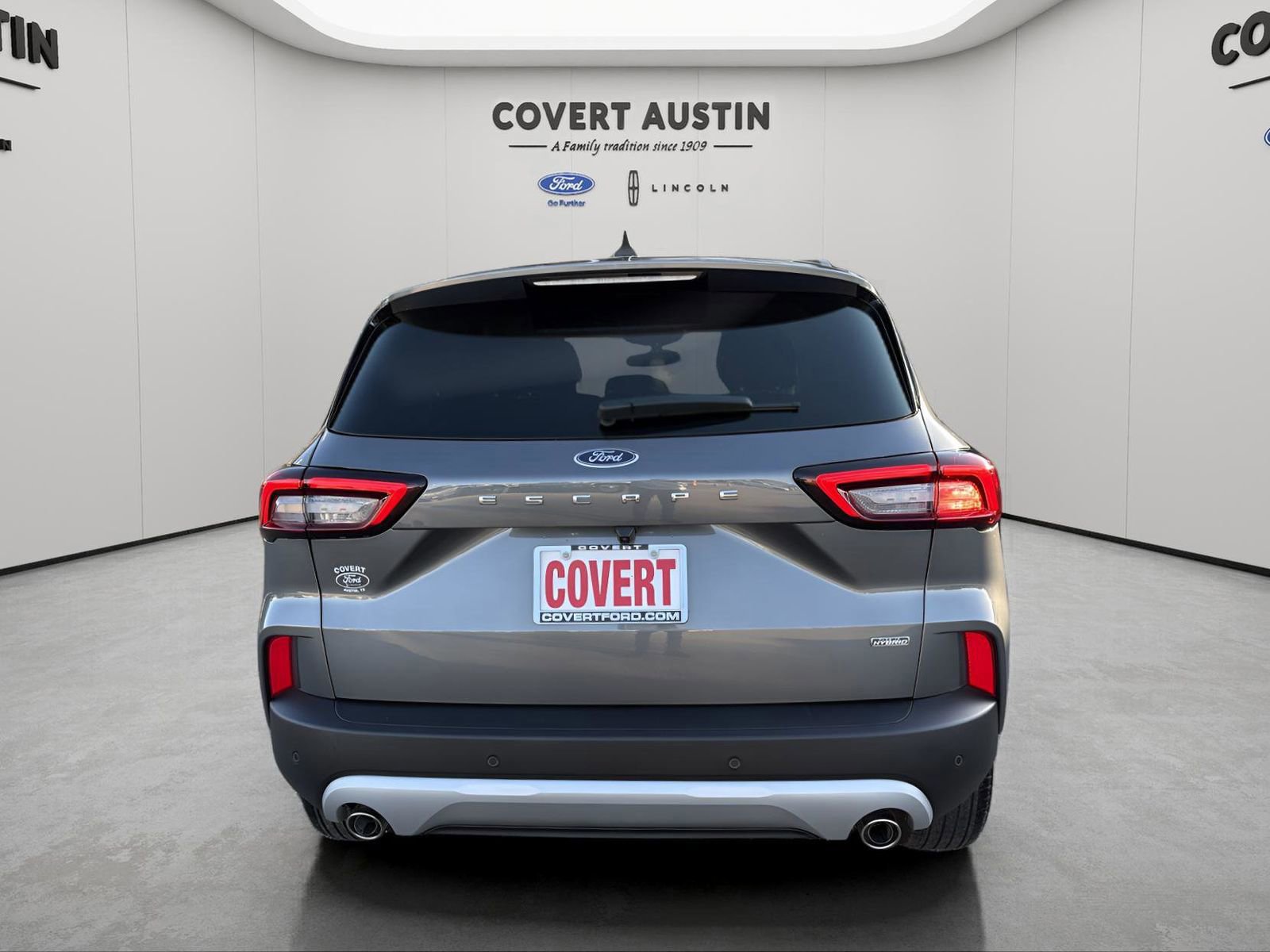 Certified 2026 Ford Escape SE image 4