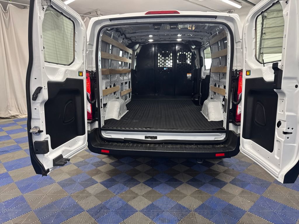 Certified 2025 Ford Transit 250 Low Roof w/ Exterior Upgrade Package RWD image 28