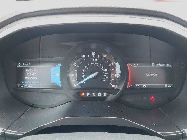 Certified 2018 Ford Edge Titanium w/ Canadian Touring Package AWD/4WD image 16
