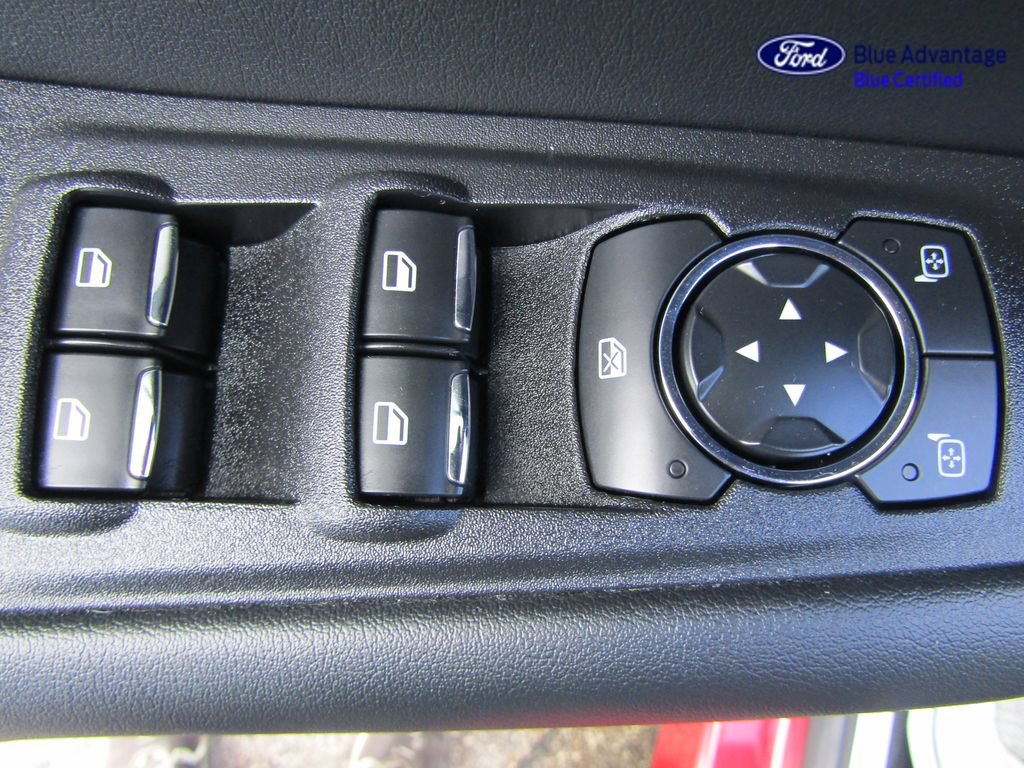 Certified 2024 Ford Edge ST-Line AWD/4WD image 30