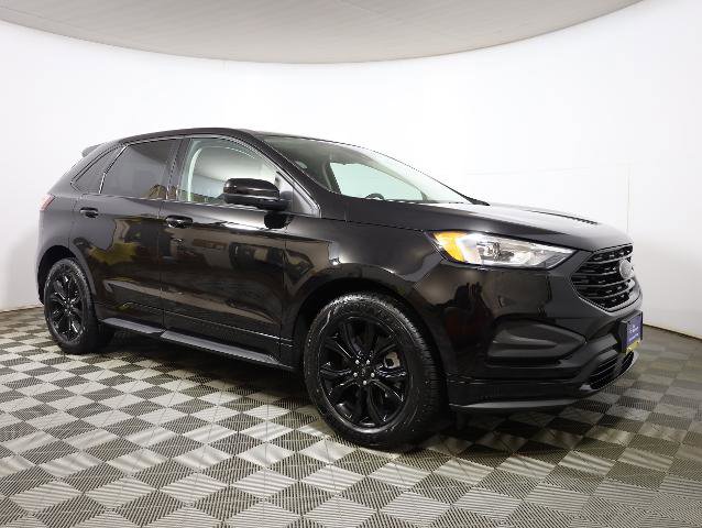 Certified 2024 Ford Edge SE w/ Black Appearance Package AWD/4WD image 4