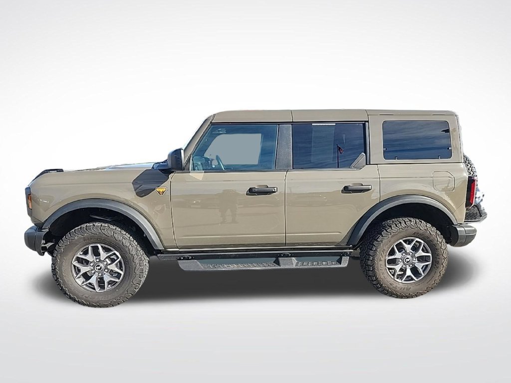 Certified 2025 Ford Bronco Badlands AWD/4WD image 4