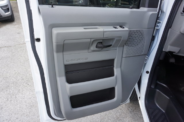 Certified 2024 Ford E-350 and Econoline 350 Super Duty w/ Power Windows & Locks Group RWD image 33