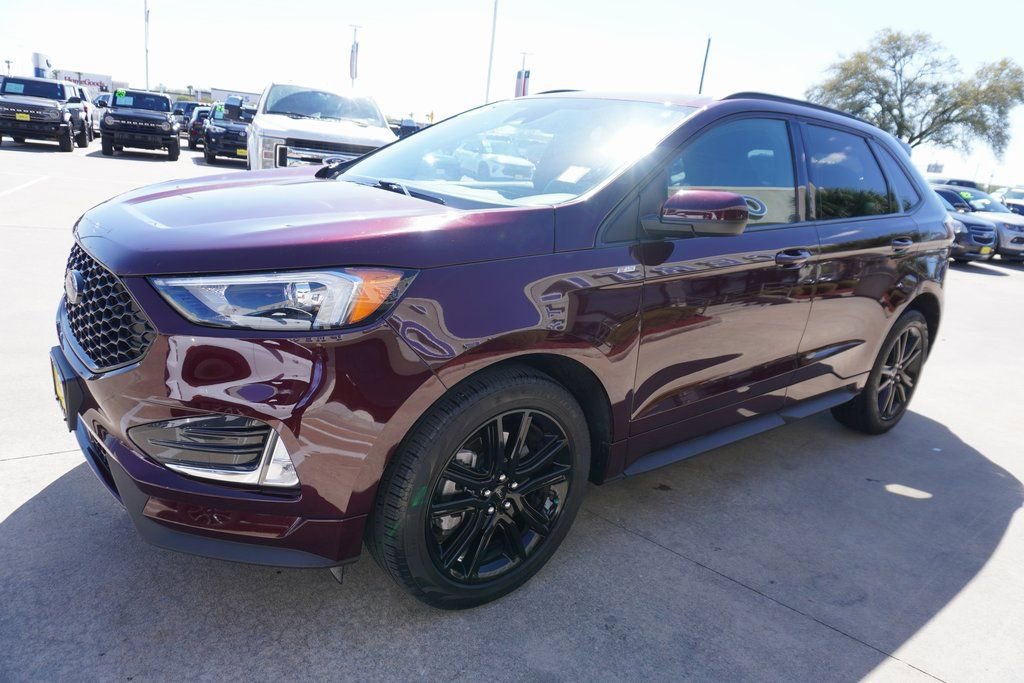 Certified 2023 Ford Edge ST-Line AWD/4WD image 3