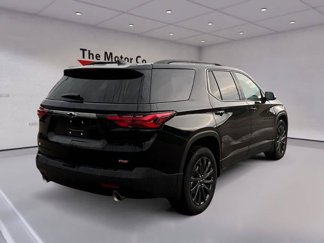 Used 2023 Chevrolet Traverse RS w/ LPO, Floor Liner Package AWD/4WD image 5