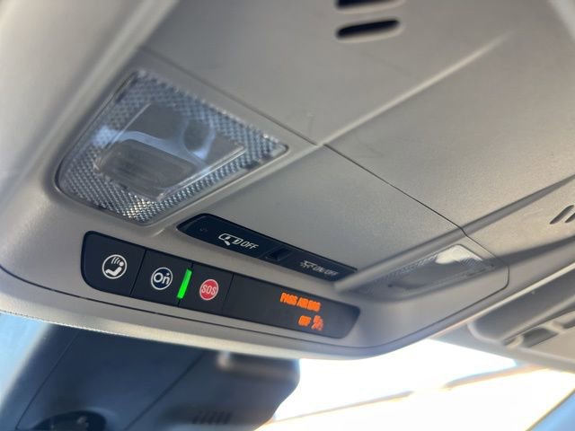 Used 2023 Chevrolet Malibu LT image 17