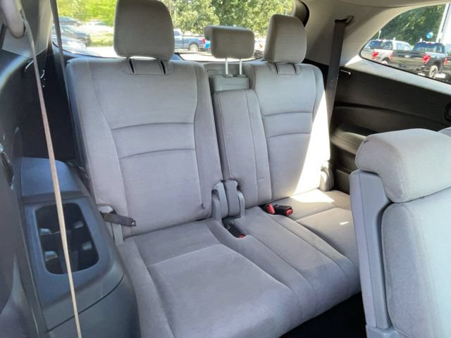 Used 2019 Honda Pilot LX image 30