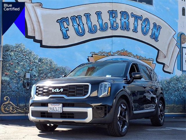 Used 2023 Kia Telluride S w/ S Sunroof Package
