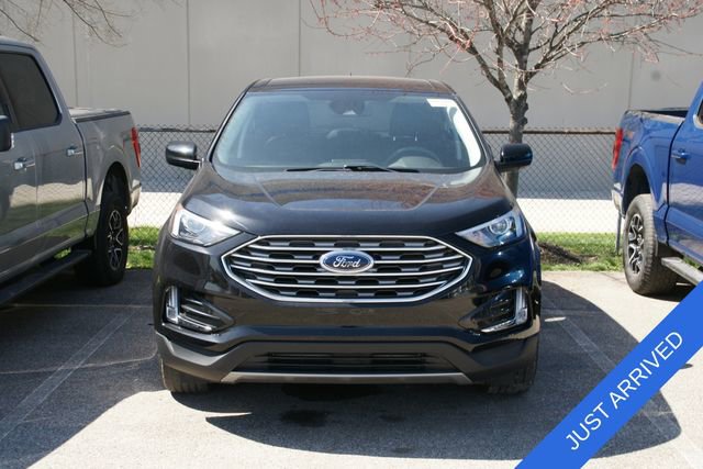 Certified 2022 Ford Edge SEL w/ Convenience Package image 2