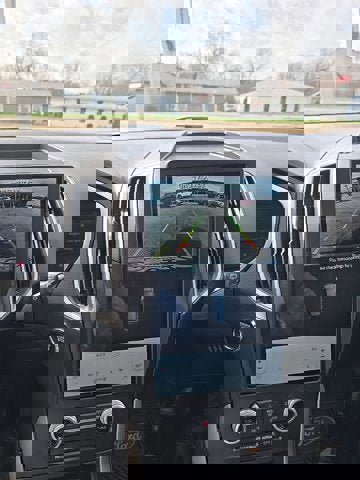 Certified 2021 Ford Edge SEL w/ Convenience Package image 6