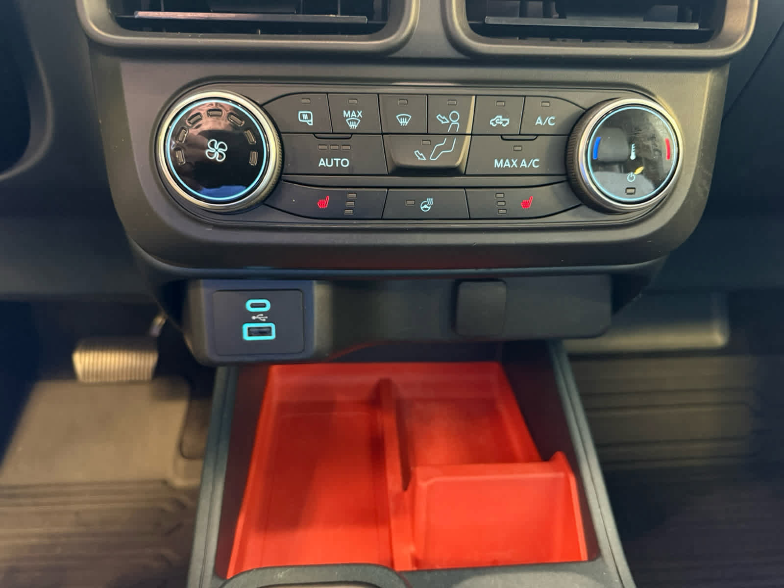 Certified 2023 Ford Maverick XLT w/ Equipment Group 300A Standard AWD/4WD image 13