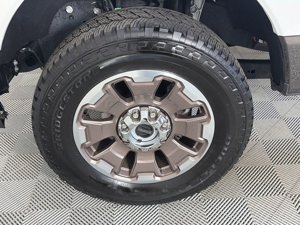 Certified 2025 Ford F250 King Ranch w/ FX4 Off-Road Package AWD/4WD image 8