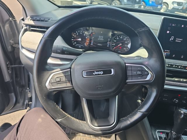 Used 2022 Jeep Compass Latitude AWD/4WD image 14