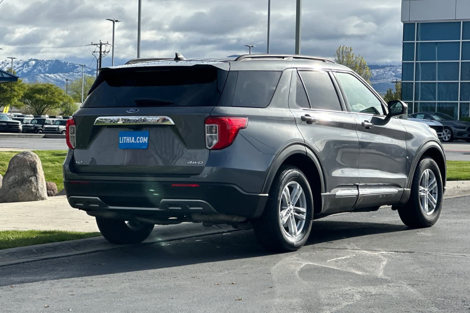 Certified 2023 Ford Explorer XLT w/ Equipment Group 202A AWD/4WD image 5