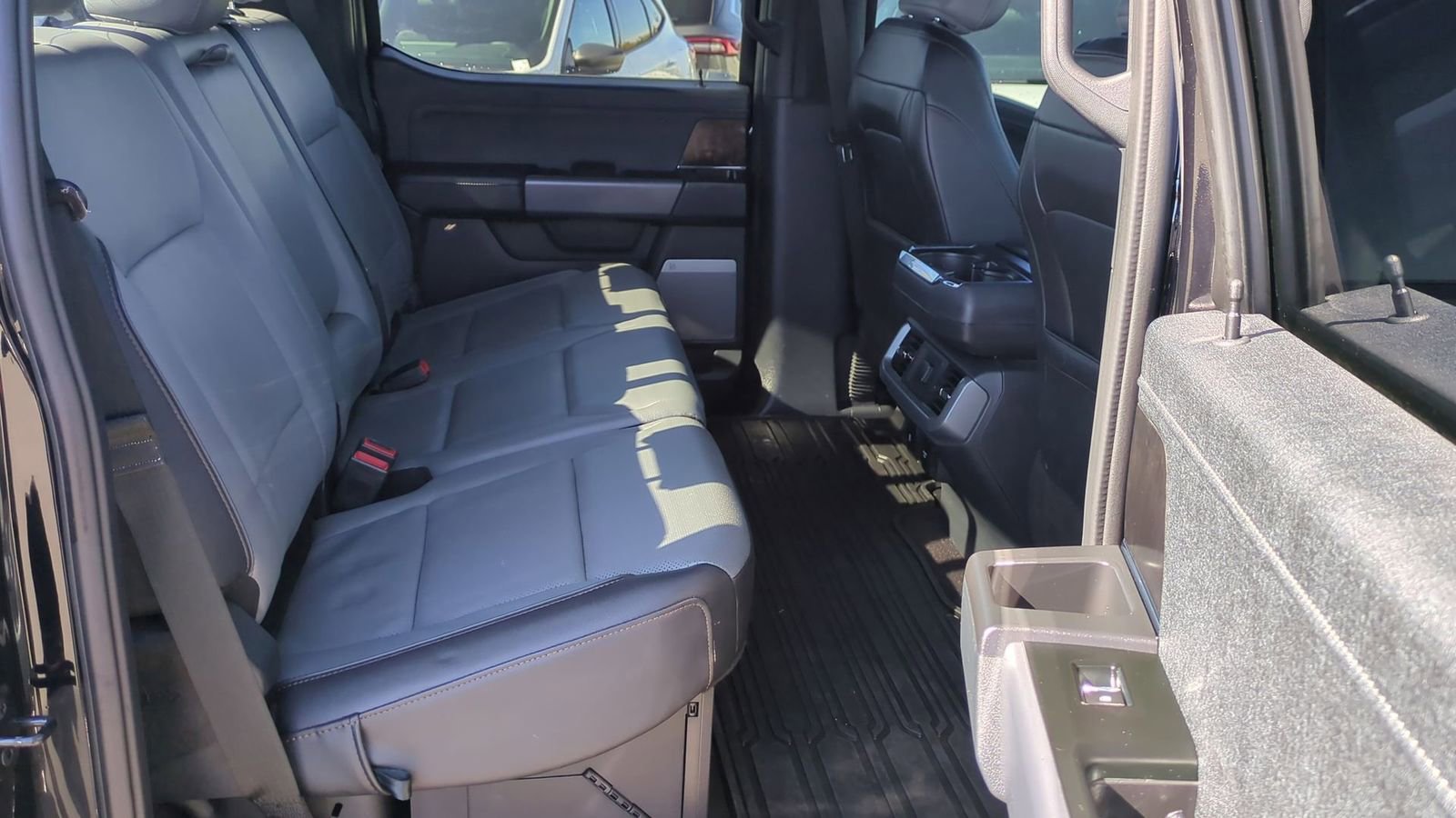 Certified 2022 Ford F150 Lightning Lariat image 21