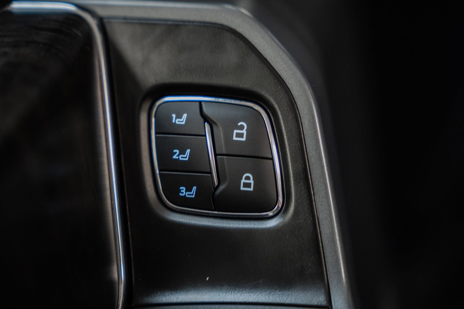 Certified 2022 Ford F150 Lariat w/ Equipment Group 502A High image 47