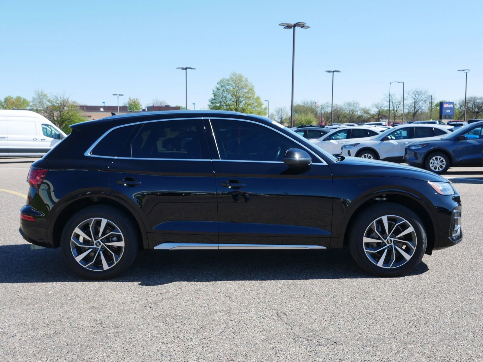 Used 2021 Audi Q5 2.0T Premium w/ Convenience Package AWD/4WD image 9