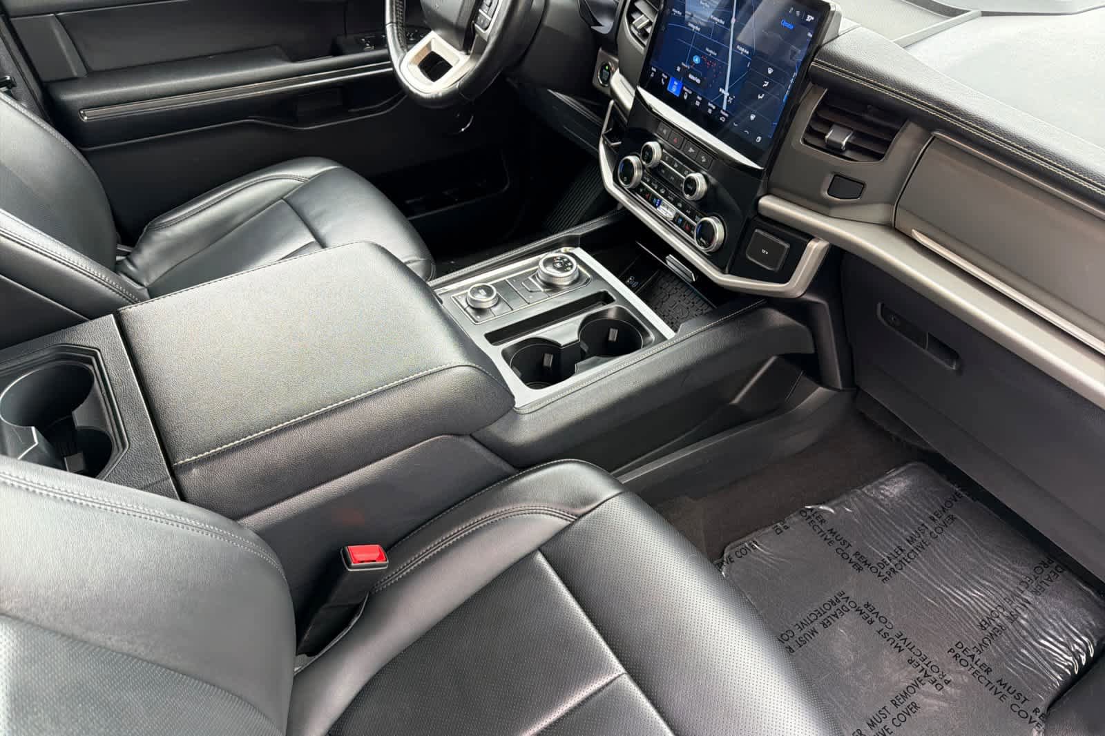 Certified 2024 Ford Expedition XLT AWD/4WD image 17