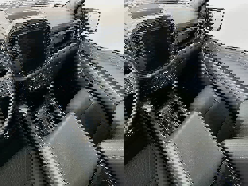 Certified 2022 Ford F150 XLT w/ Equipment Group 302A High image 14