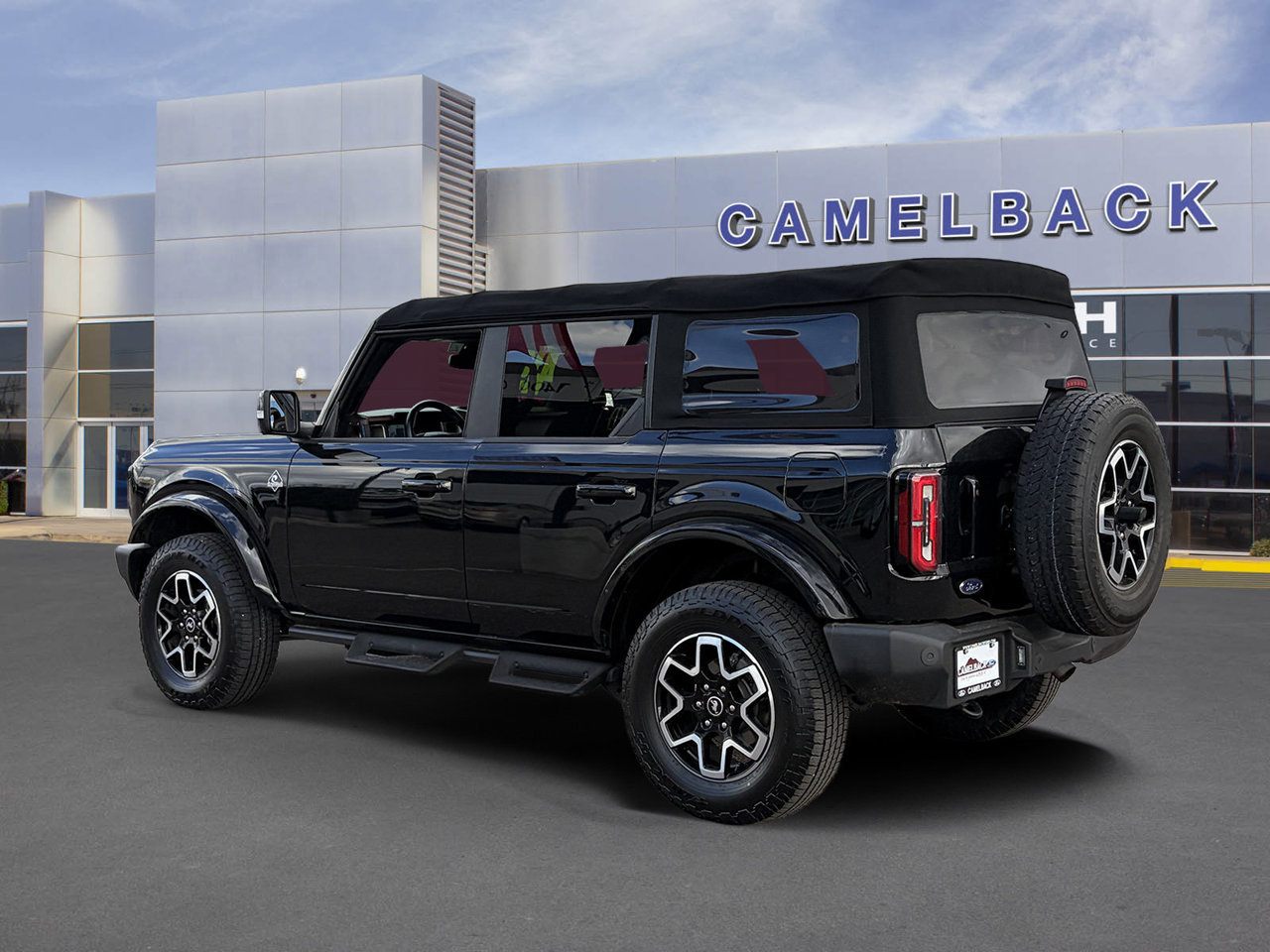 Certified 2023 Ford Bronco Outer Banks AWD/4WD image 4