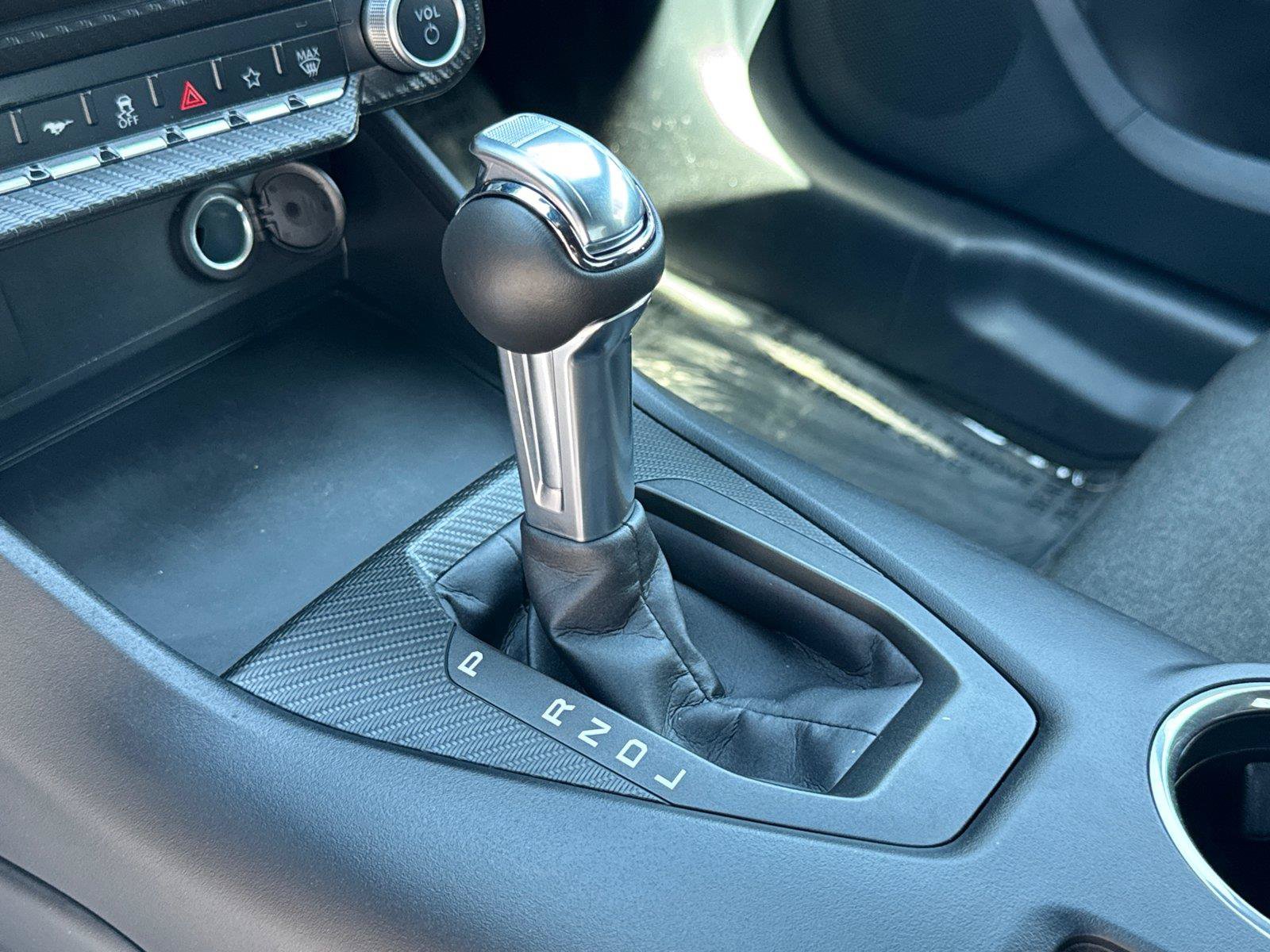 Certified 2024 Ford Mustang Coupe RWD image 22