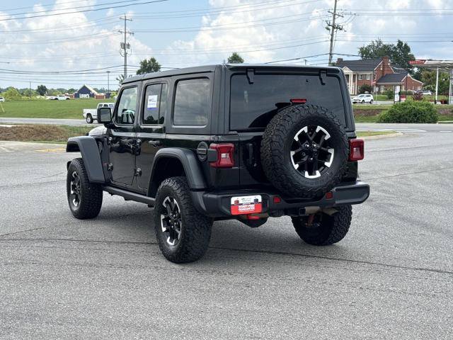 Used 2025 Jeep Wrangler Unlimited Rubicon AWD/4WD image 7
