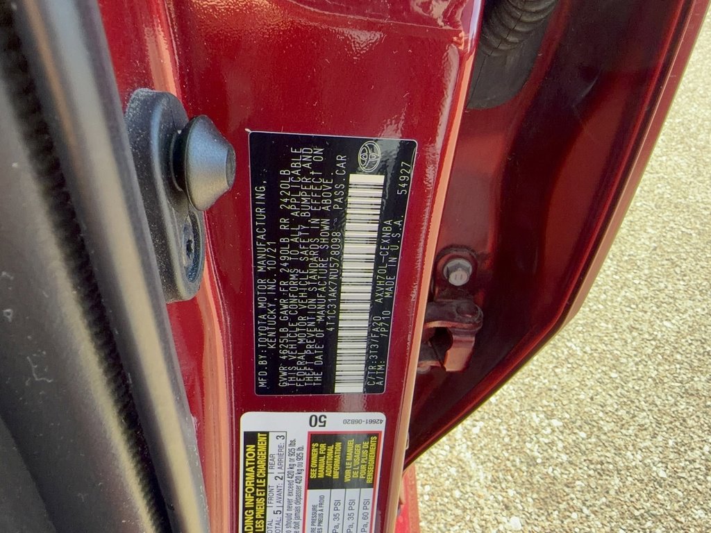 Used 2022 Toyota Camry LE image 31