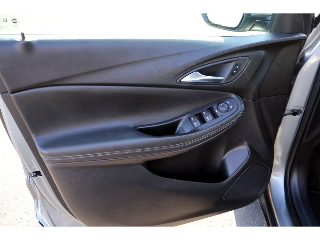 Used 2024 Buick Encore GX Preferred FWD image 18