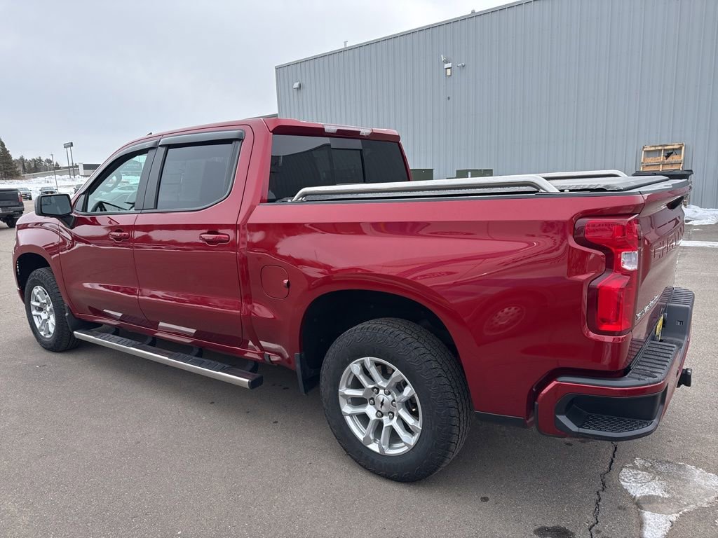 Used 2024 Chevrolet Silverado 1500 RST image 2