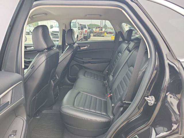 Certified 2024 Ford Edge SEL w/ Convenience Package AWD/4WD image 9
