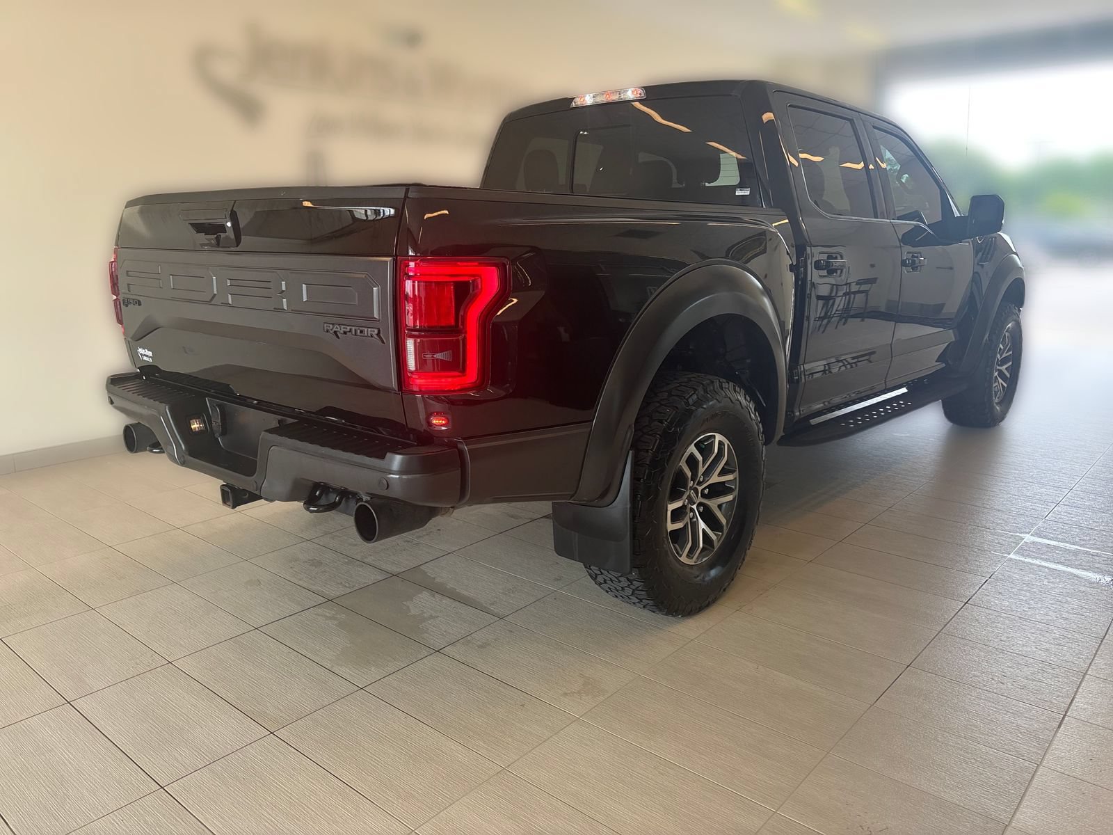 Certified 2018 Ford F150 Raptor w/ Equipment Group 802A Luxury AWD/4WD image 3