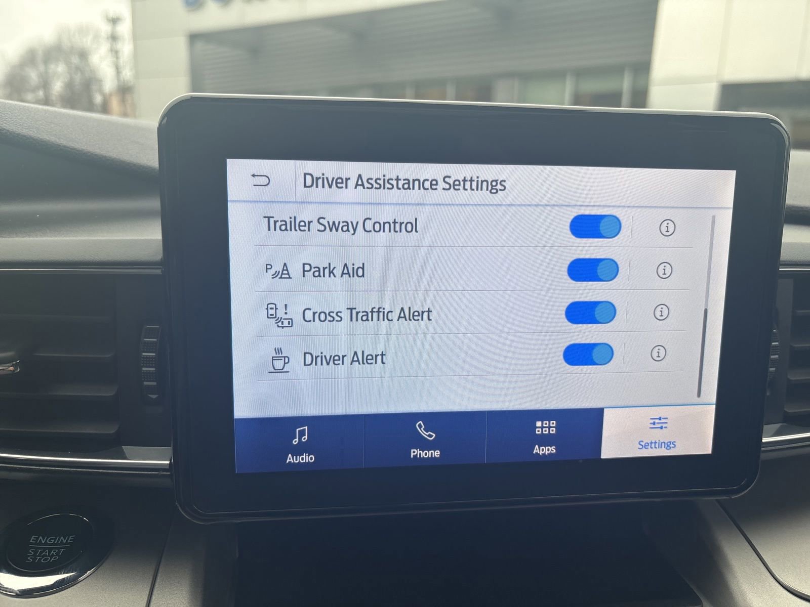 Certified 2022 Ford Explorer XLT w/ Equipment Group 202A image 20