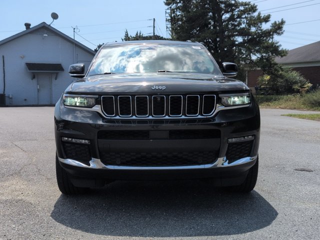 Used 2023 Jeep Grand Cherokee L Limited w/ Luxury Tech Group II AWD/4WD image 9