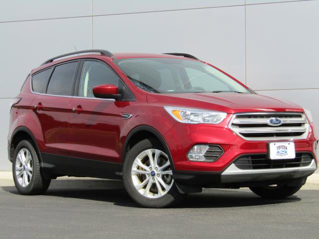 Certified 2018 Ford Escape SE w/ SE Sync 3 Package AWD/4WD image 1