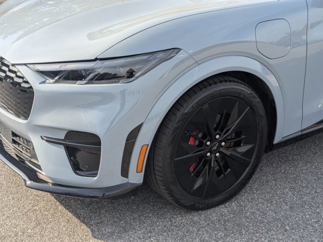 Certified 2025 Ford Mustang Mach-E GT image 10