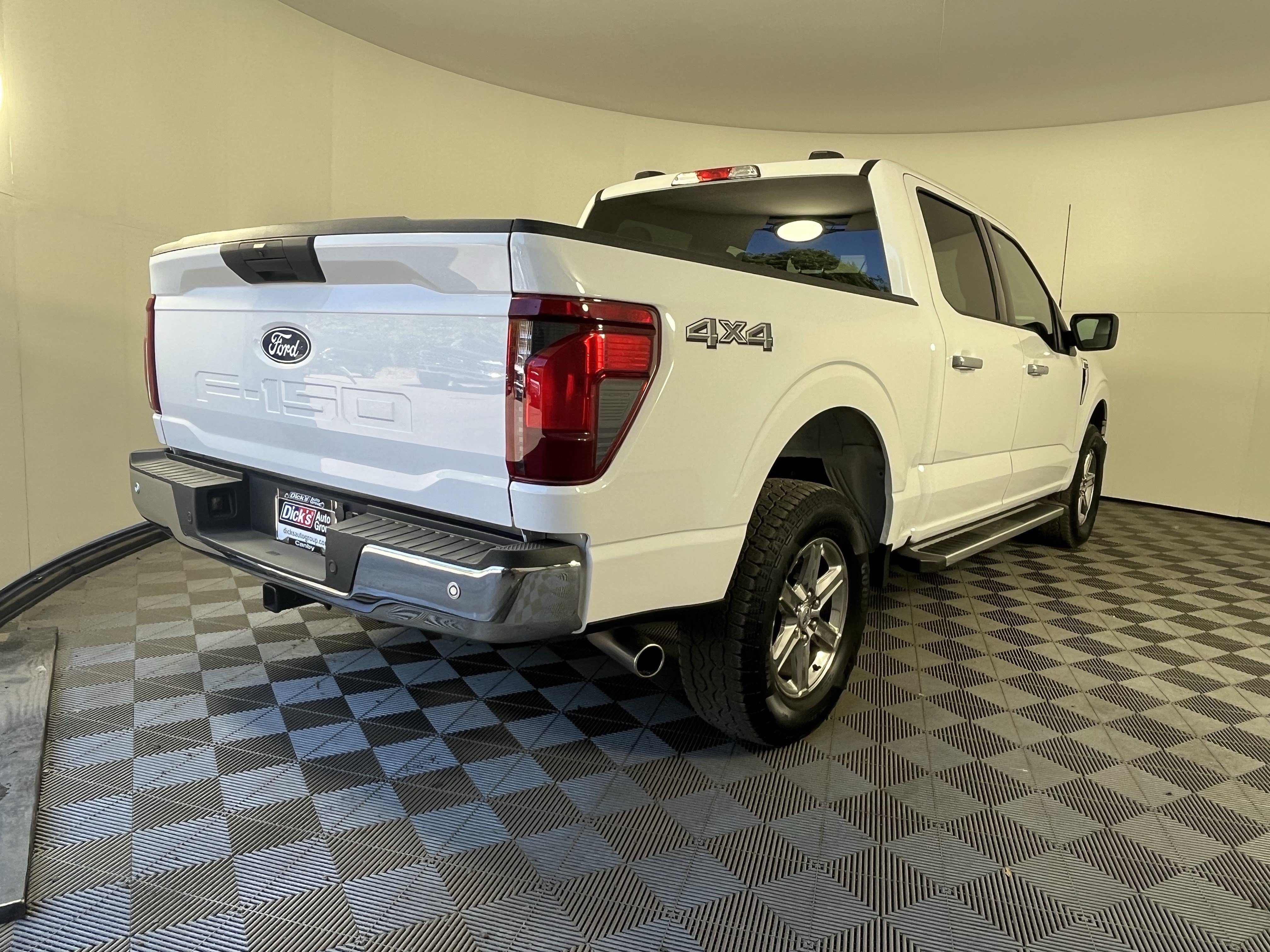 Certified 2025 Ford F150 XLT w/ Equipment Group 301A Standard AWD/4WD image 5