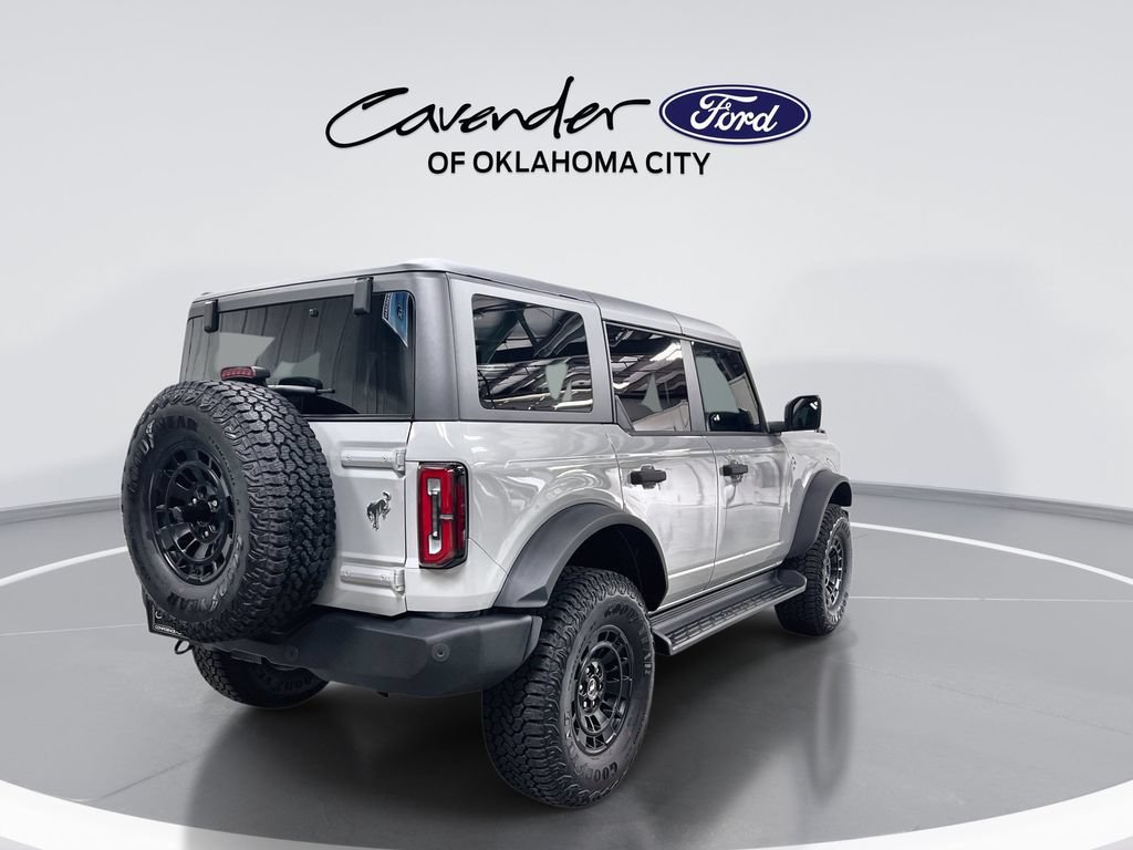 Certified 2026 Ford Bronco Outer Banks w/ Sasquatch Package AWD/4WD image 8