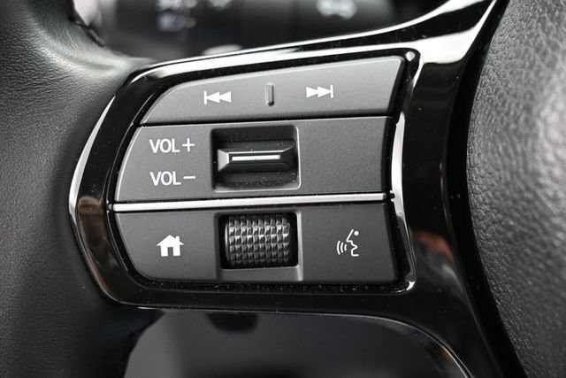 Used 2023 Honda Pilot EX-L image 18