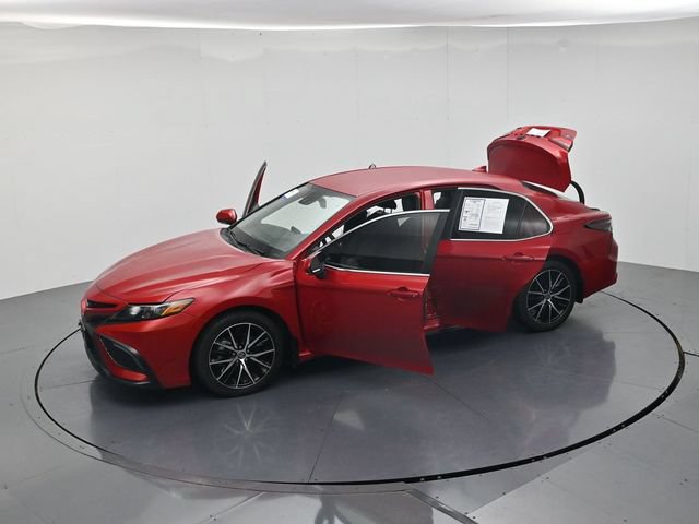 Used 2024 Toyota Camry SE w/ Convenience Package FWD image 47