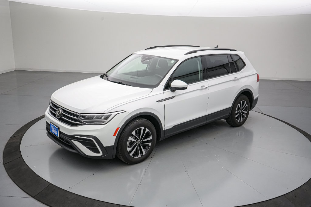 Used 2024 Volkswagen Tiguan S FWD image 8