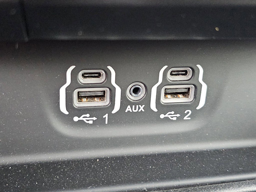 Used 2019 RAM 1500 Rebel image 19